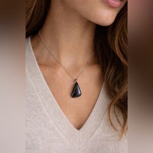 Hematite Polished Pendant – NWOT